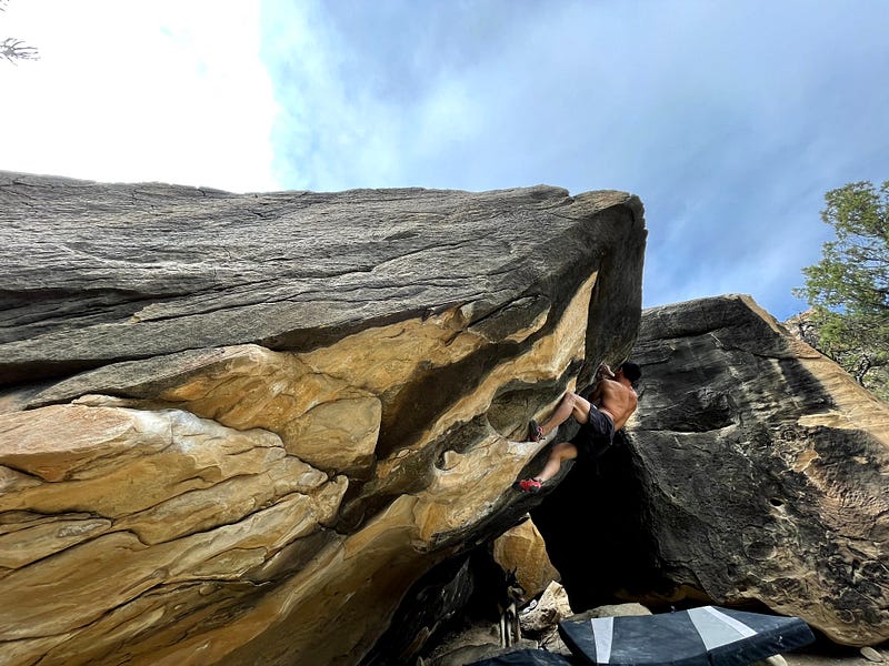 david liang gentleman's project v11 joes valley utah meet the climber kaya guide gps