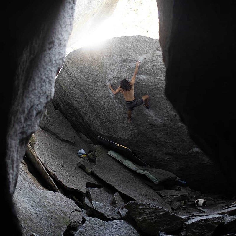 marc bourguignon room service v12 squamish bouldering kaya climbing guide gps