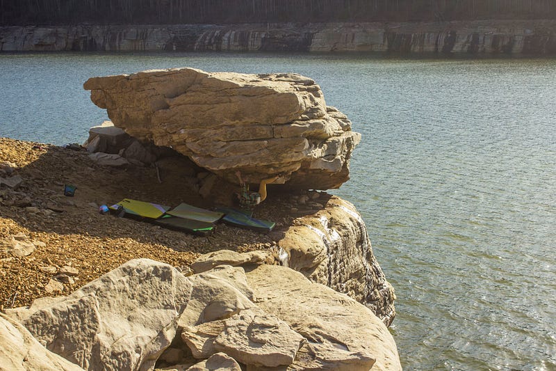 New River Gorge Bouldering on Penthouse Right using KAYA guide GPS climbing guidebook.