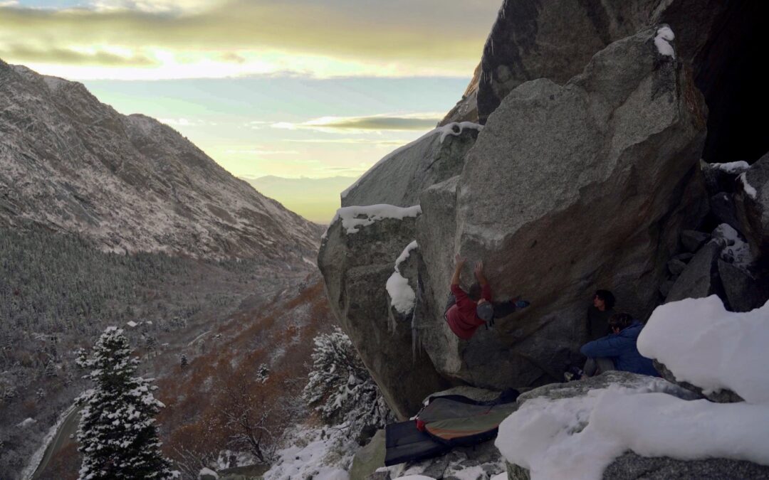 Essential LCC Climbing Guide: When, Where & How to Boulder in Little Cottonwood